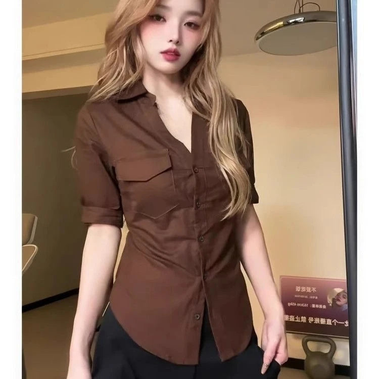 Vintage Hot Chick Polo Collar T-shirt Woman Half Sleeve Fashion Aesthetic Button Brown Slim Tops Autumn New Chic Design Clothes
