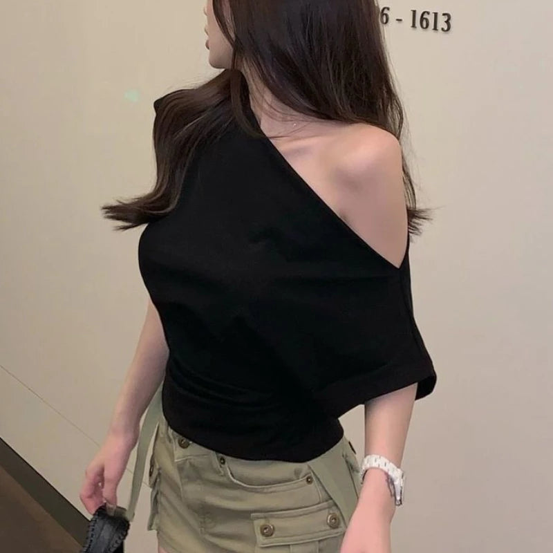 T-shirts Women Clothing Skew Collar Vintage Summer Aesthetic Sexy Off Shoulder Streetwear Elegant Minority Fashionable Pure 2023
