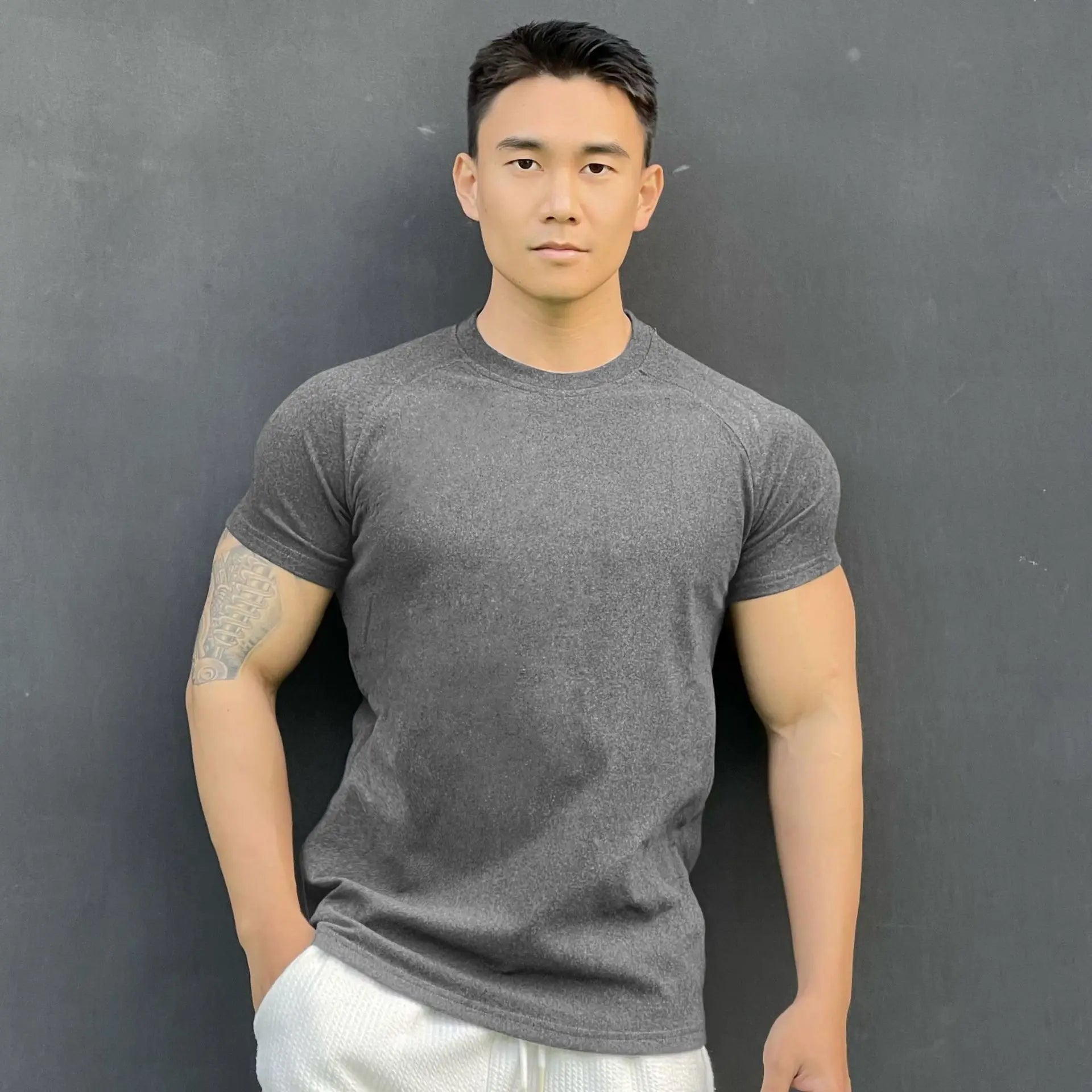 New autumn and winter fitness brothers sports men's T-shirt de velvet round neck running short sleeve men high neck casual shirt