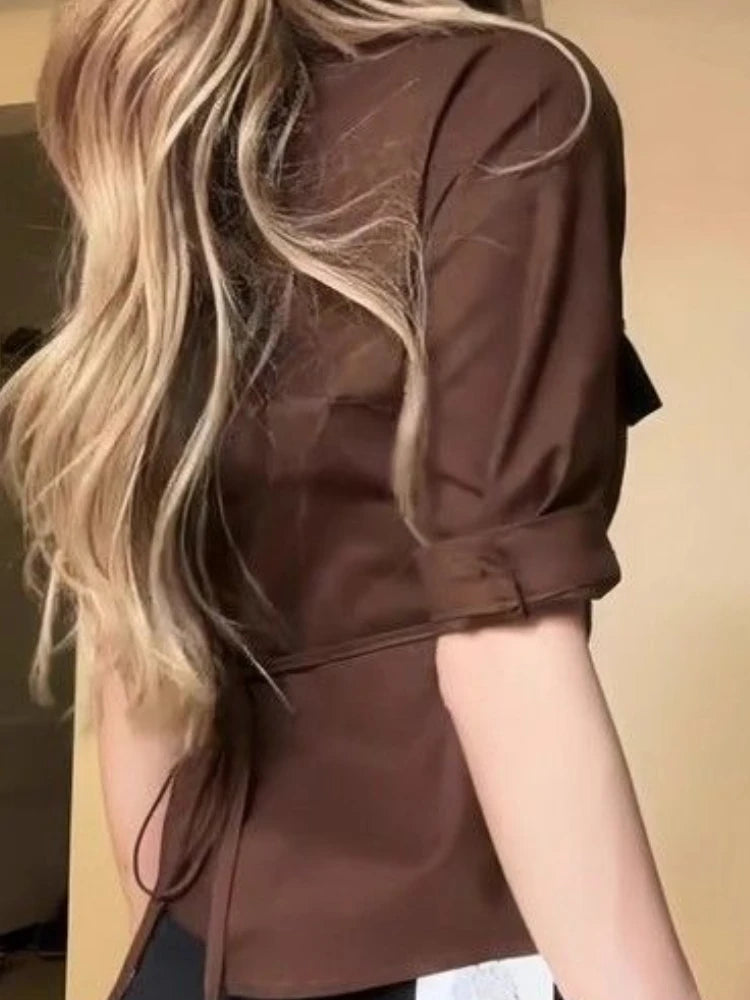 Vintage Hot Chick Polo Collar T-shirt Woman Half Sleeve Fashion Aesthetic Button Brown Slim Tops Autumn New Chic Design Clothes