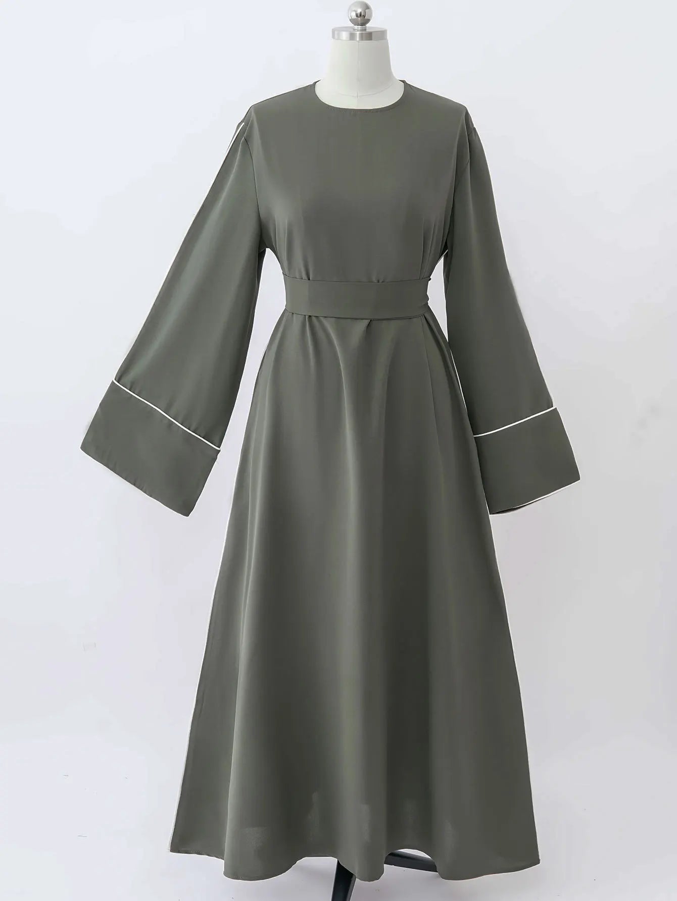 New Green Kaftan Abaya Wear Belted Design Catering to Islamic Modest Style in  Daily Life