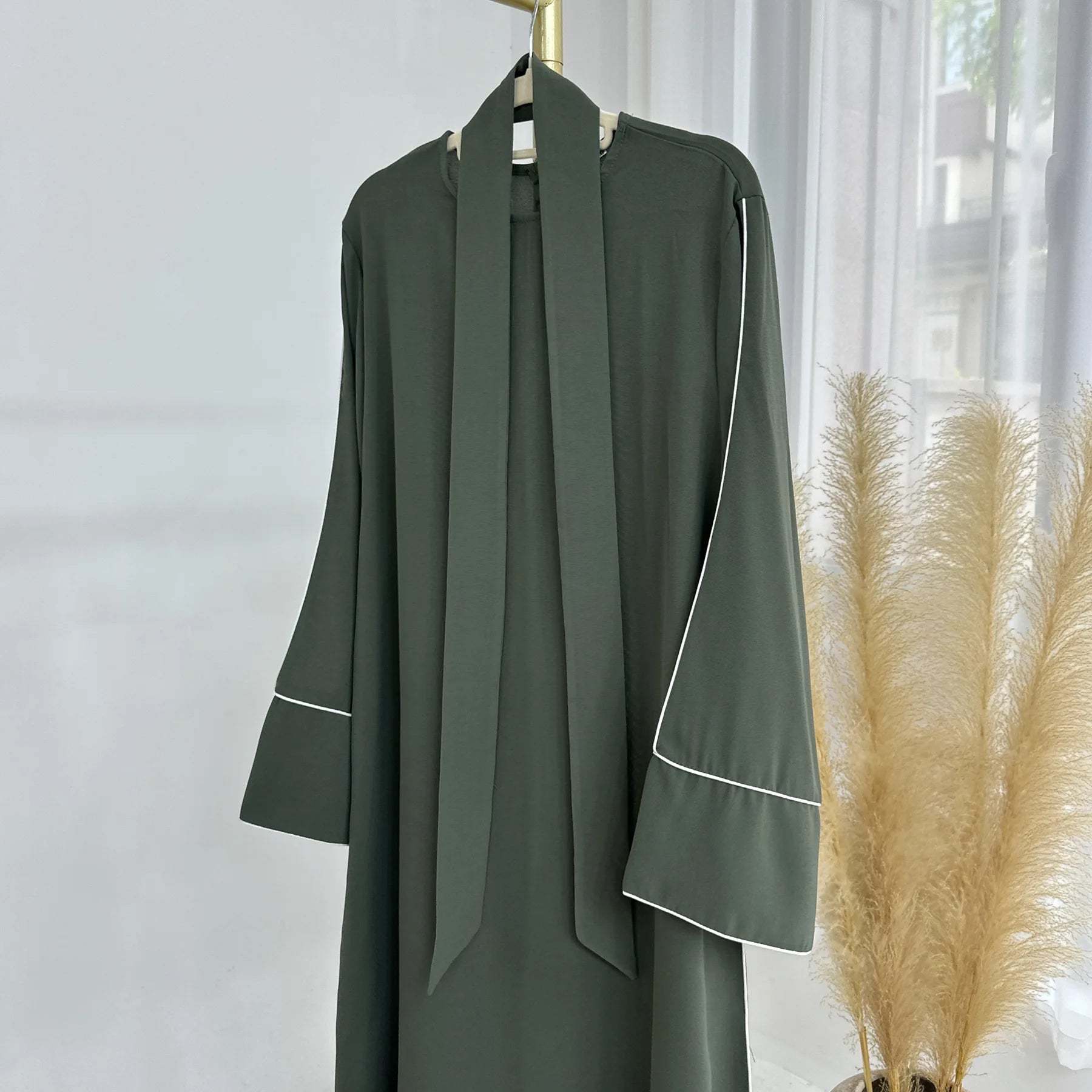 New Green Kaftan Abaya Wear Belted Design Catering to Islamic Modest Style in  Daily Life