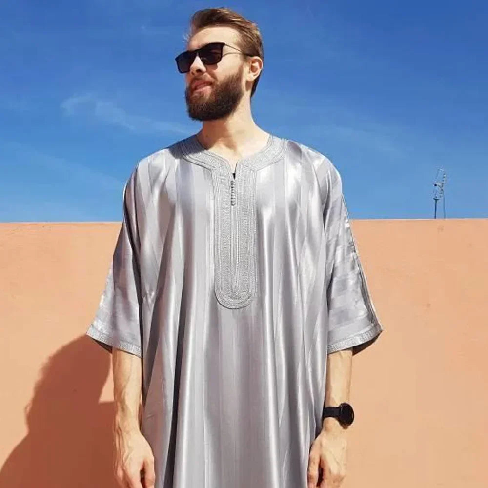 New 2025 Islamic Clothing Men Robe Kaftan Muslim Man Moroccan Casual Long Dress Arabic Striped Robe Middle East National Costume