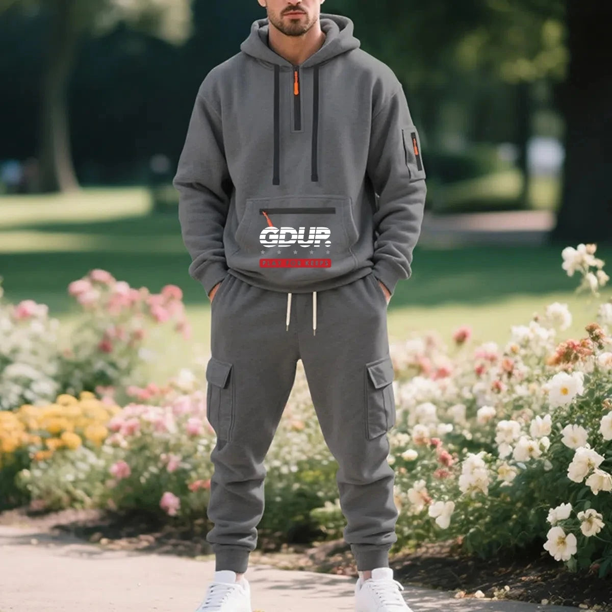 Men's Fleece Hooded Half-Zip Sweatshirt And Loose Sport Pants Set Casual Autumn/Winter Multi-Pocket Fashion Track Suit