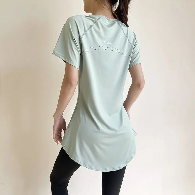 Women's Yoga Fitness Sport T-shirt  Mid-Length Qui-Dry Breathable plus Size Summer Thinning Top Polyester