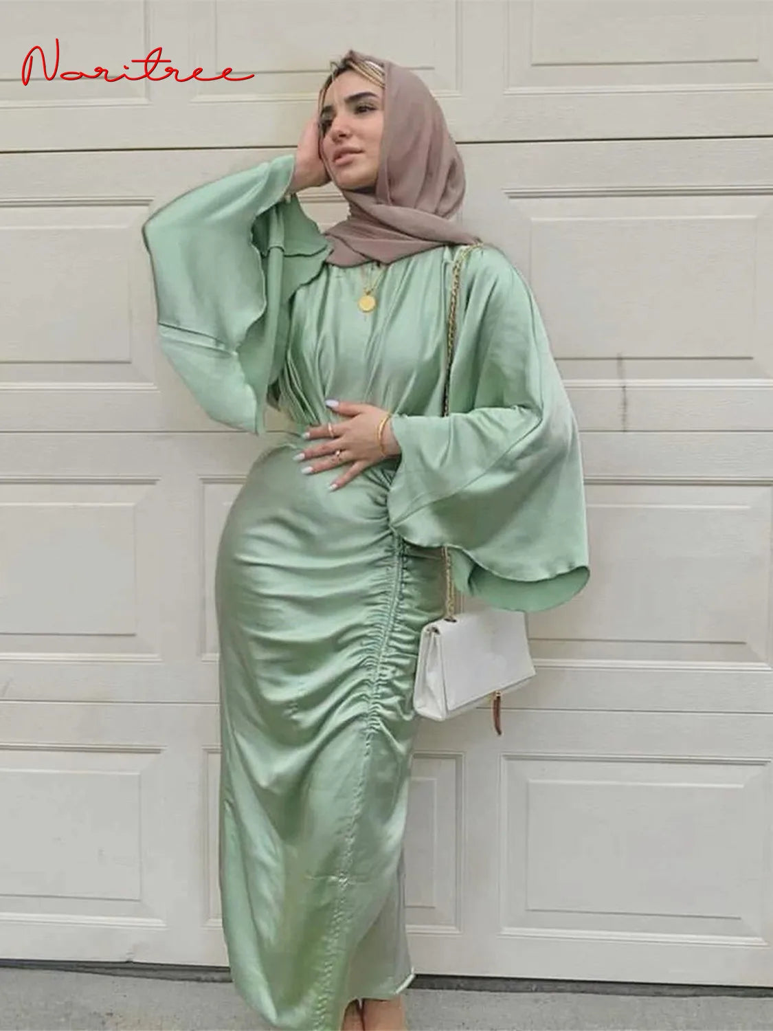 Ramadan Eid Djellaba Feminine Muslim Dress Dubai Shiny Soft Silky Abaya Dubai Turkey Muslim Islam Abayas Robe with belt WY805