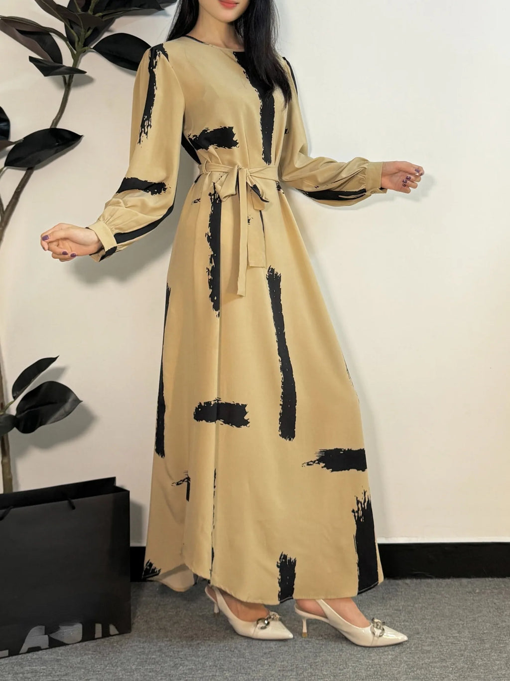 Abayas Fashion Female O-neck Full Sleeve A-line Casual Long Ramadan Maxi Dresses With Belt